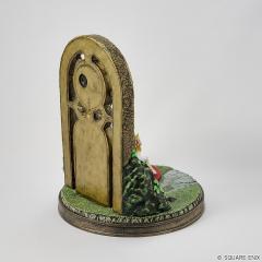 Faie & the Door of Time Desktop Clock-a Diorama (exclusive)