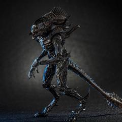 Alien Raven 1:18 Scale Figure