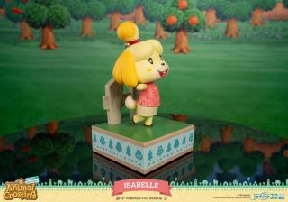 Isabelle Statue