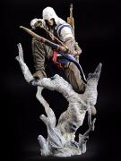 Connor the Hunter 10" Statue