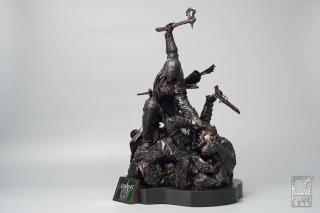 Connor Premium Statue (bronze)
