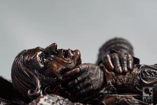 Connor Premium Statue (bronze)