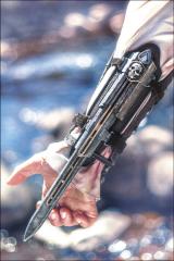 Hidden Blade Replica (exclusive)