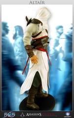 Altair 10" Vinyl Statue