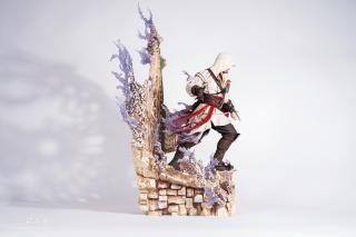 Animus Ezio 1/4 Scale Statue