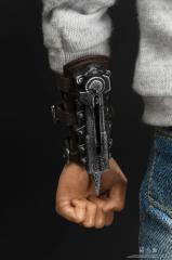 Desmond 1/6 Scale Figure