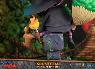 Gruntilda 15.7" Statue