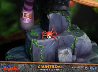 Gruntilda 15.7" Statue