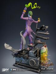 Joker Arkham Asylum 1:8 Scale Statue