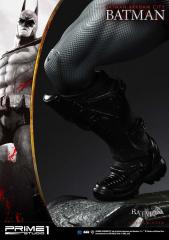 Batman 1/5 Scale Statue