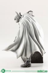 Batman ArtFX 1:10 Scale Statue (10th anniversary)