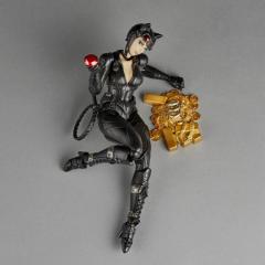 Amazing Yamaguchi Revoltech Catwoman 6" Figure