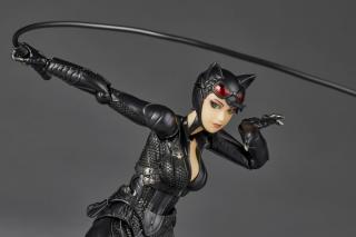 Amazing Yamaguchi Revoltech Catwoman 6" Figure