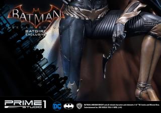Batgirl 1/3 Scale Statue (exclusive)