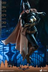 Batgirl 1/6 Scale Figure