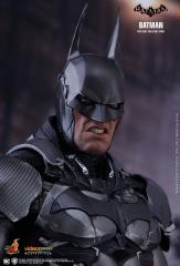 Batman 1/6 Scale Figure