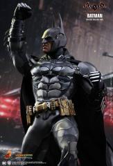 Batman 1/6 Scale Figure