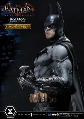 Batman Batsuit V7.43 1/3 Scale Statue (exclusive)