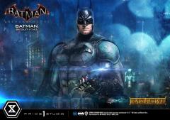 Batman Batsuit V7.43 1/3 Scale Statue (exclusive)