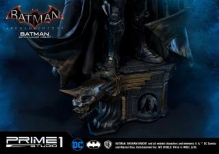 Batman Battle Damage 1/3 Scale Statue