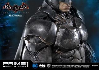 Batman Battle Damage 1/3 Scale Statue