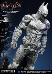 Batman Beyond White 1/3 Scale Statue