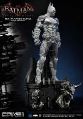 Batman Beyond White 1/3 Scale Statue
