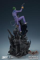 Batman VS The Joker 1:8 Scale Statue