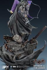 Batman VS The Joker 1:8 Scale Statue