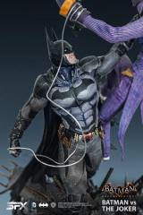 Batman VS The Joker 1:8 Scale Statue