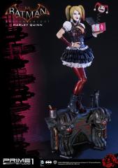 Harley Quinn 1/3 Scale Statue (exclusive)
