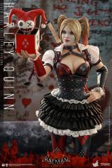 Harley Quinn 1/6 Scale Figure