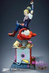 Harley Quinn Arkham Knight 1:8 Scale Statue