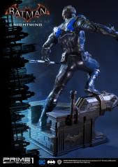 Nightwing 1/3 Scale Statue (exclusive)
