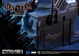 Nightwing 1/3 Scale Statue (exclusive)