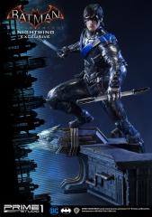 Nightwing 1/3 Scale Statue (exclusive)