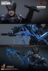 Nightwing 1/6 Scale Figure (exclusive)