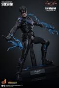Nightwing 1/6 Scale Figure (exclusive)