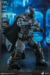Batman 1/6 Scale Figure (XE Suit)