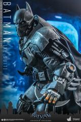 Batman 1/6 Scale Figure (XE Suit)