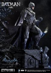 Batman Noel 1/3 Scale Statue (exclusive)