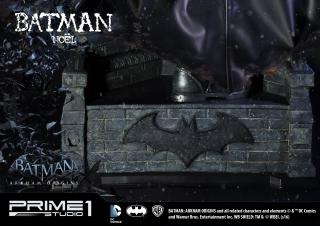Batman Noel 1/3 Scale Statue (exclusive)