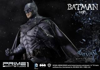 Batman Noel 1/3 Scale Statue (exclusive)