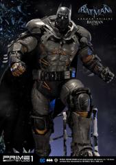 Batman XE Suit 1/3 Scale Statue (exclusive)