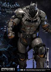 Batman XE Suit 1/3 Scale Statue (exclusive)