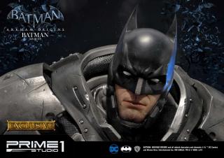 Batman XE Suit 1/3 Scale Statue (exclusive)