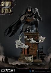 Gotham By Gaslight Batman 1/5 Scale Statue (black version / exclusive)