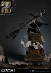Gotham By Gaslight Batman 1/5 Scale Statue (black version / exclusive)