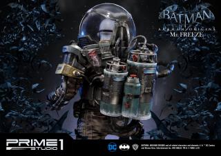 Mr. Freeze 1/3 Scale Statue (exclusive)