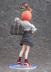 Neru 1/7 Scale Statue (School)